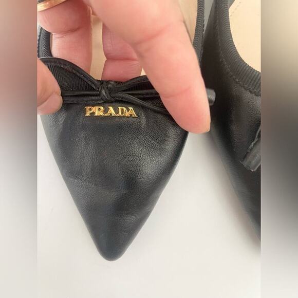 Prada Black leather pointed toe Logo embellished bow tie flats 38 - Picture 3 of 10